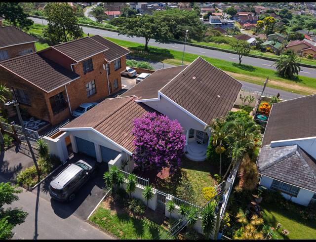 3 BEDROOM HOUSE FOR SALE IN ARENA PARK